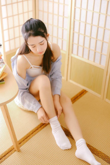 一面亲着一面膜下奶韩剧放下